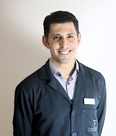 Dr. Diogo Cé