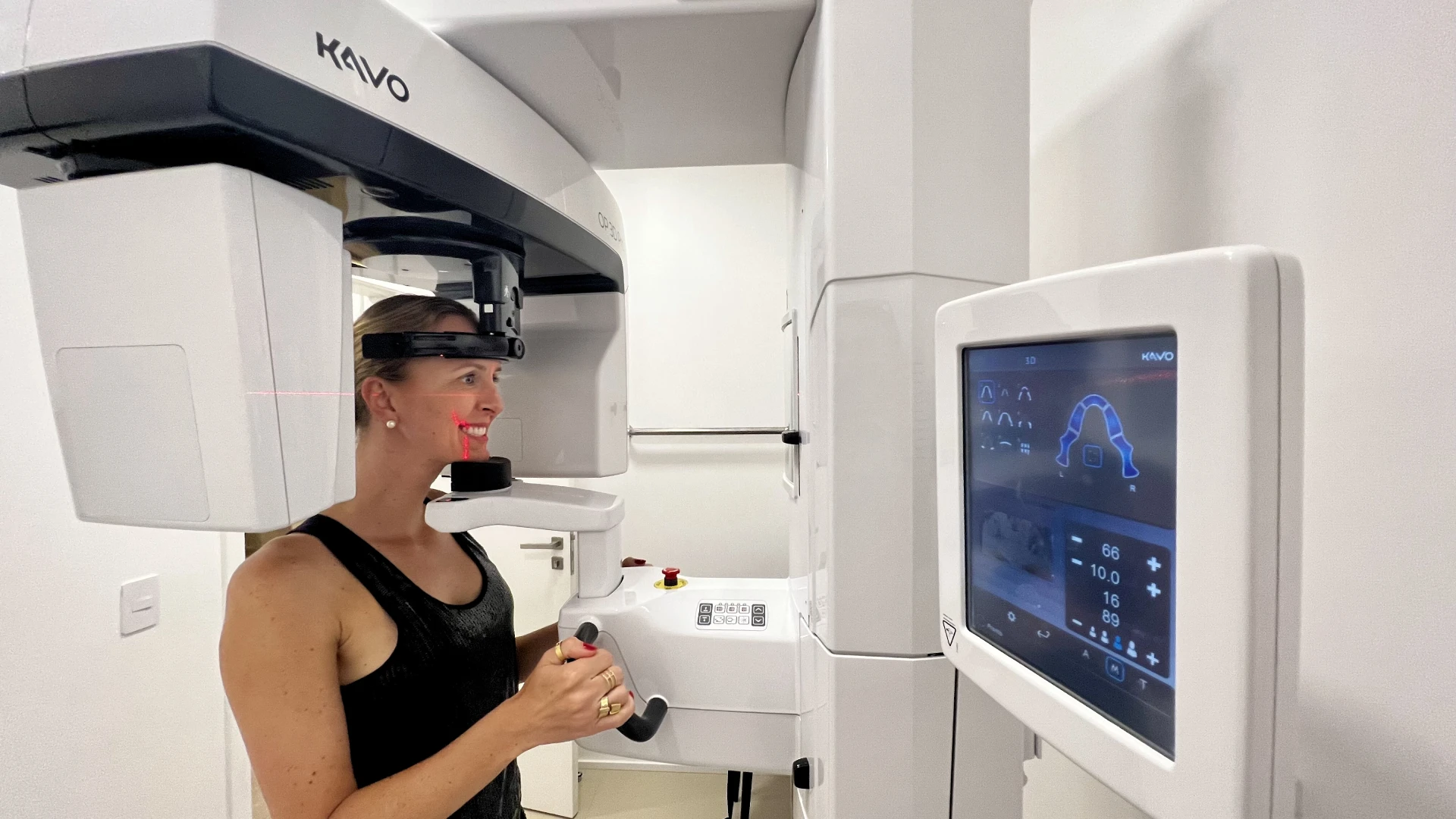 Tomografias e radiografias realizadas na própria clínica