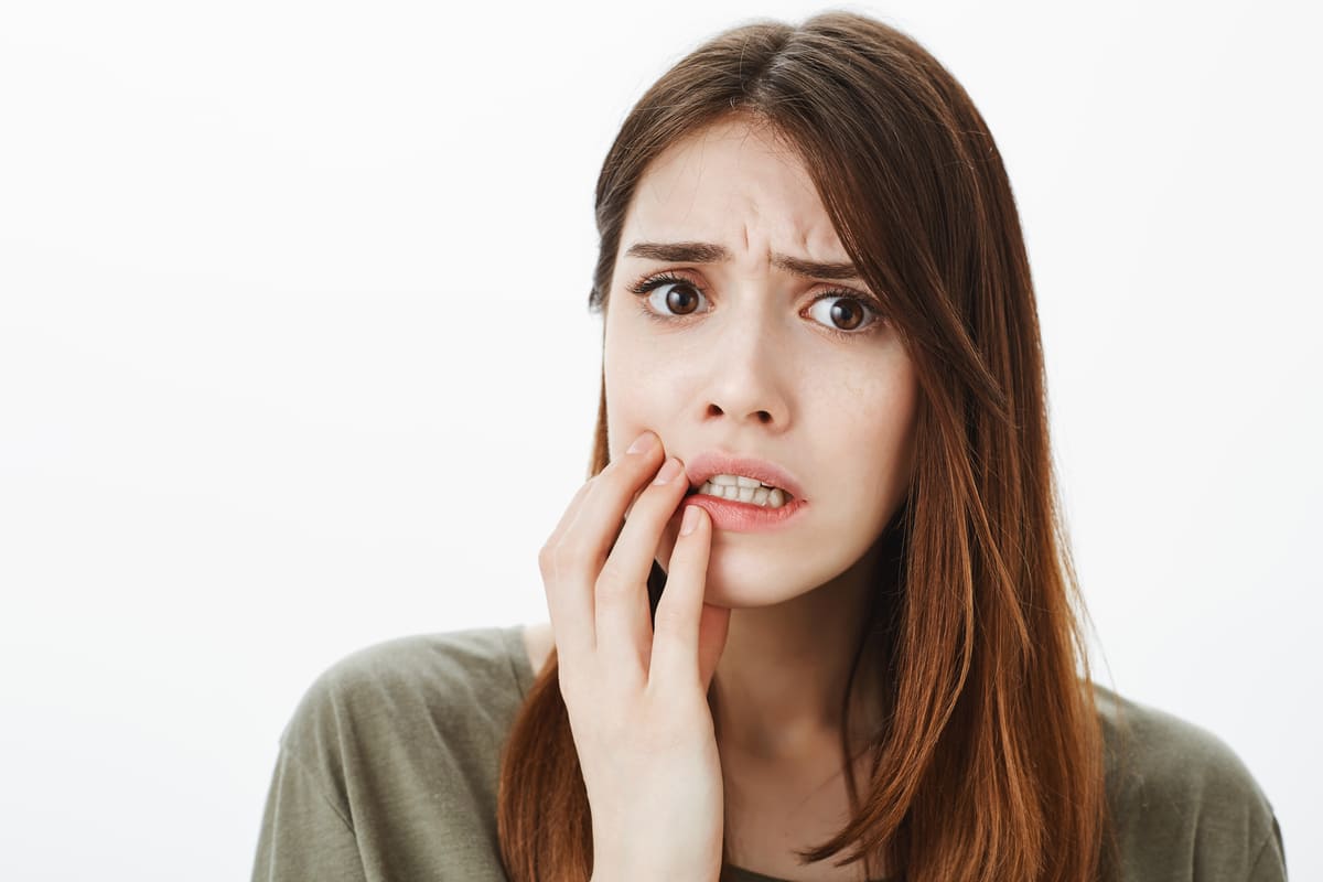 Dentes a mais na boca: entenda a hiperdontia
